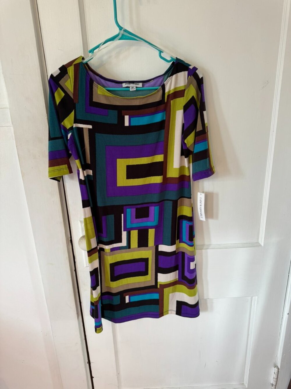 Shelby & Palmer Short Sleeve Geometric Print Shift Dress. Size 8P.  NWT.